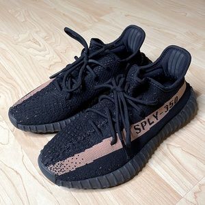 Yeezy boost 350 v2